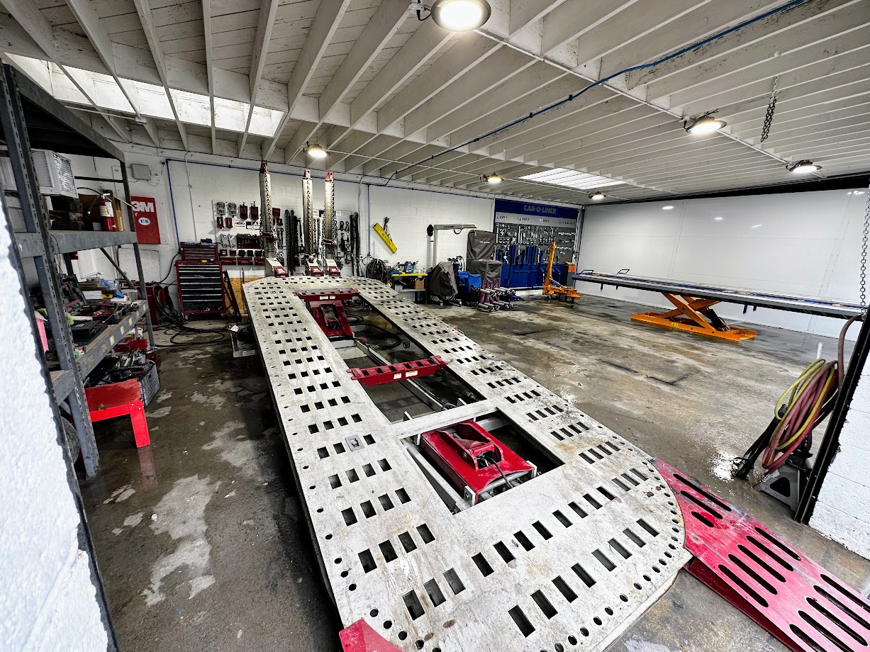 Frame repair equipment at US Auto Collision Center in Burbank